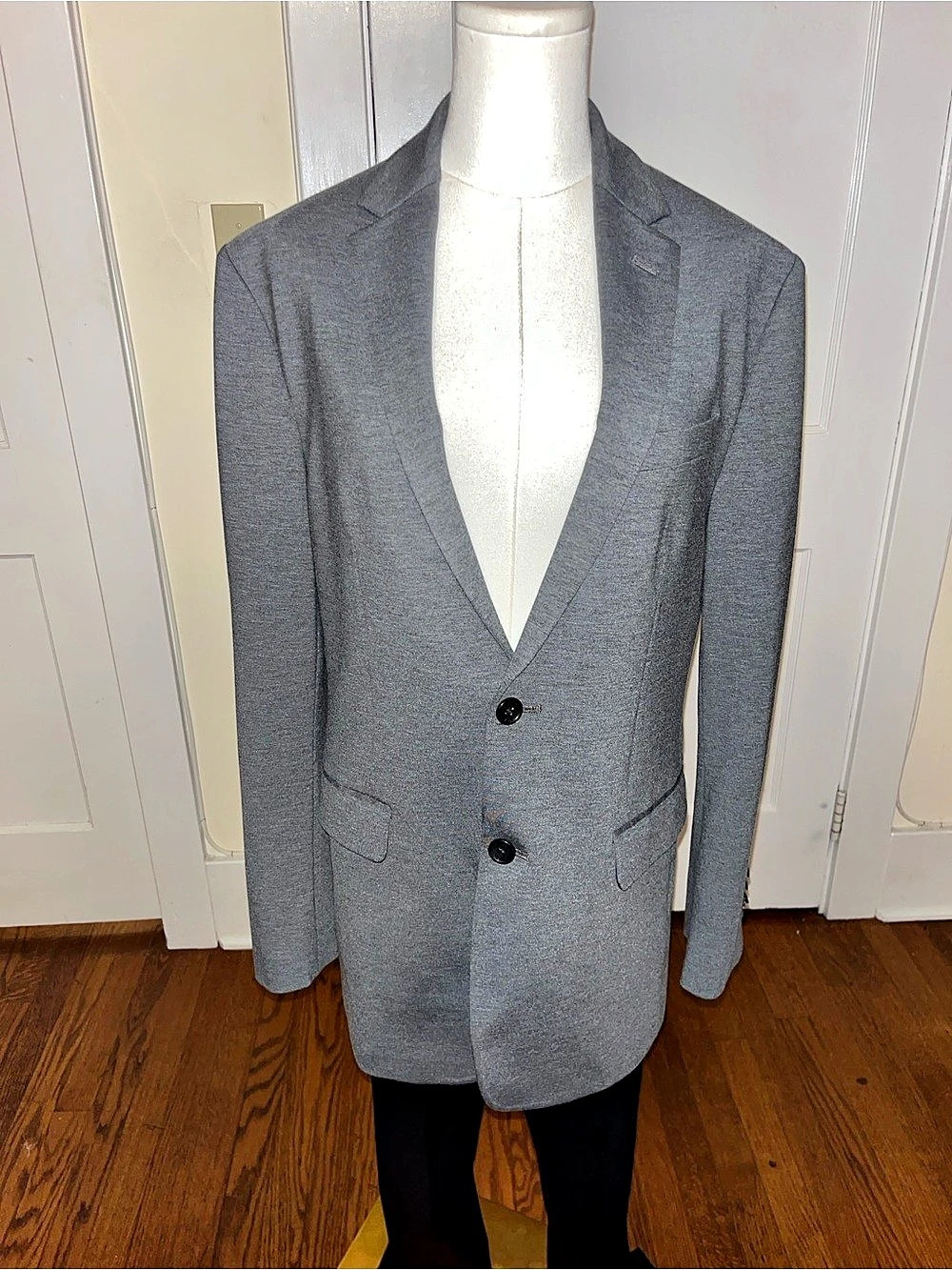 Banana Republic Men’s Slim Fit 40R Gray Knit Blazer – Modern Travel Jacket